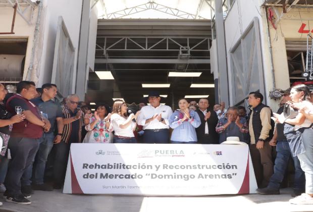 Céspedes inauguró el mercado municipal de Texmelucan