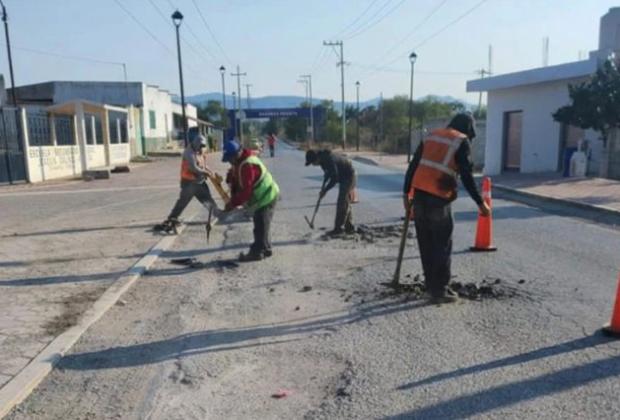 Gobierno de Puebla comienza trabajos de pavimentación en Chinantla