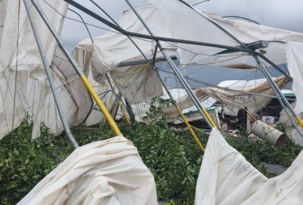 Tornado deja daños materiales en Chignahuapan; lluvias también afectan Michac