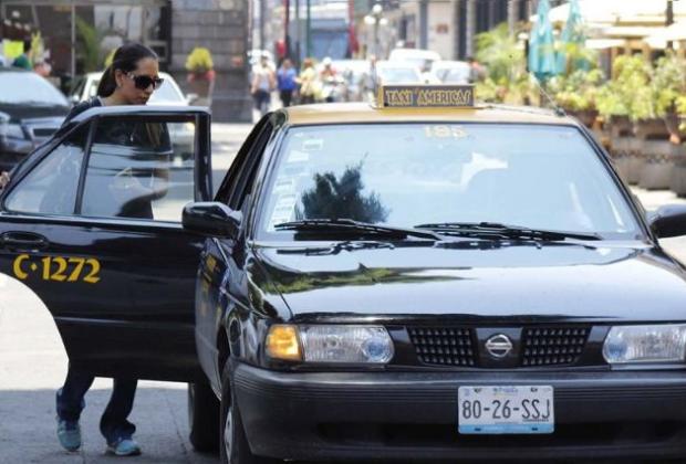 Los taxis Tsuru dicen adiós en Puebla