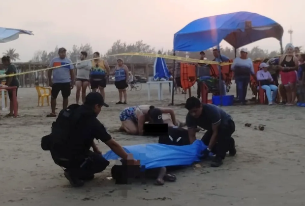 Cuatro turistas mexiquenses mueren ahogados en playa de Veracruz