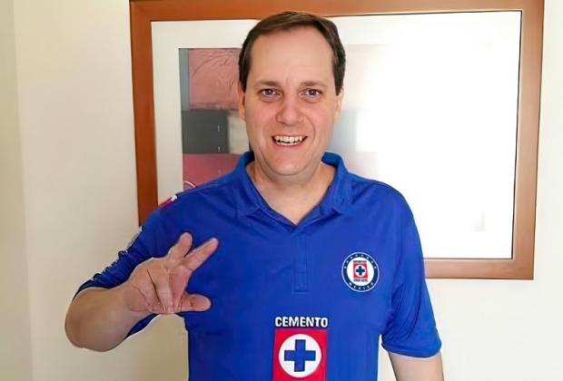Muere el cronista deportivo Paco Villa tras batalla contra el cáncer