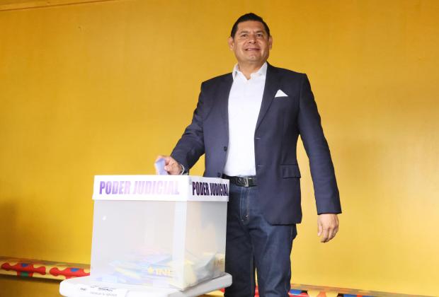 Legal votar con acordeón por integrantes del Poder Judicial: INE