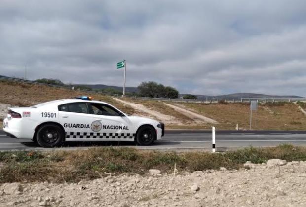 Balean en la cara a conductor de camioneta sobre la Cuacnopalan-Oaxaca