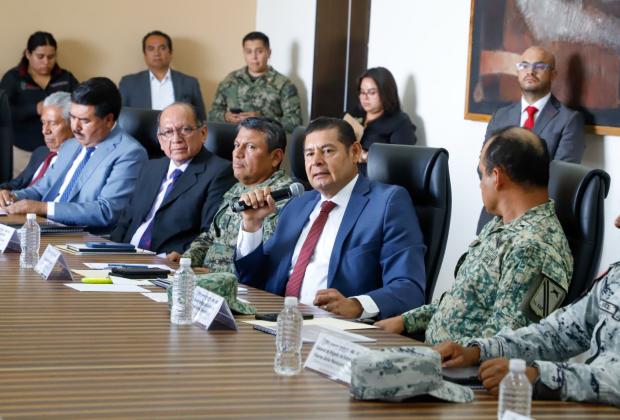 Gobierno estatal garantiza paz con alto mando en seguridad: Armenta