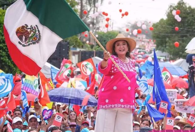 Pide Xóchitl Gálvez a seguidores llevar bandera a marcha el domingo