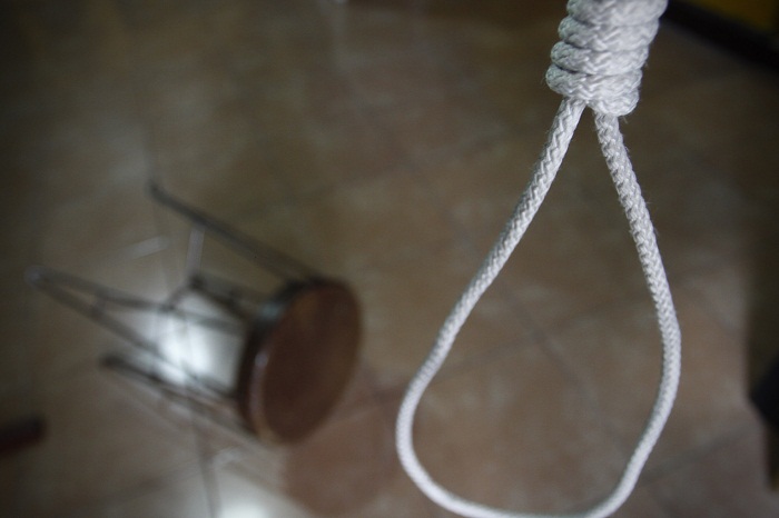 Problemas sentimentales llevan al suicidio a niña de 13 años en Chignahuapan