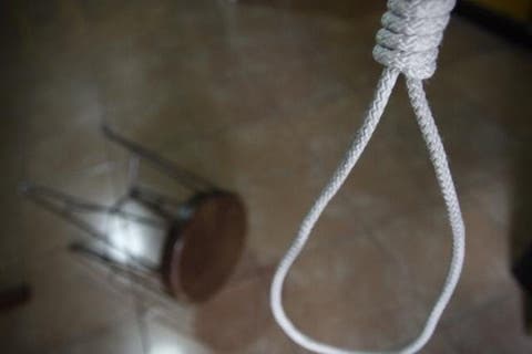 Mujer se suicida y deja huérfano a niño de 6 años en Izúcar
