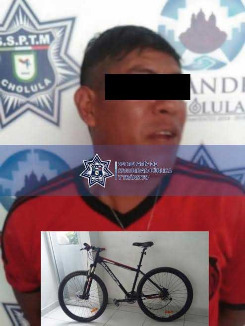 Detienen policías de San Andrés Cholula a sujeto que robó bicicleta