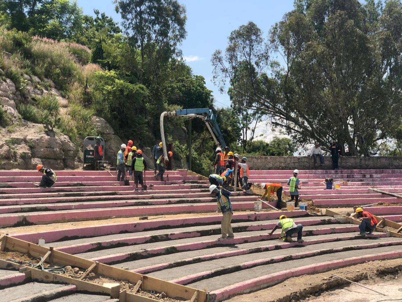 Gámez supervisa obra en Atlixco, Texmelucan y Tepeaca