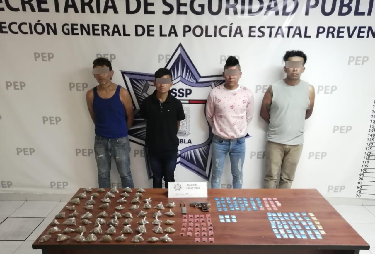 Aprehenden a narcovendedores de El Pelón del Sur con 200 dosis de droga en Puebla