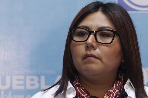 Panistas acusan a Genoveva Huerta de imponer candidaturas