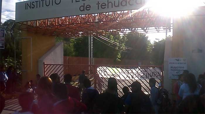 Suspenden clases en Tecnológico de Tehuacán en apoyo a normalistas