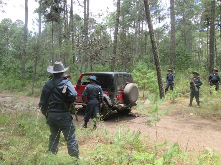 Involucran a edil de Ahuazotepec con banda de talamontes