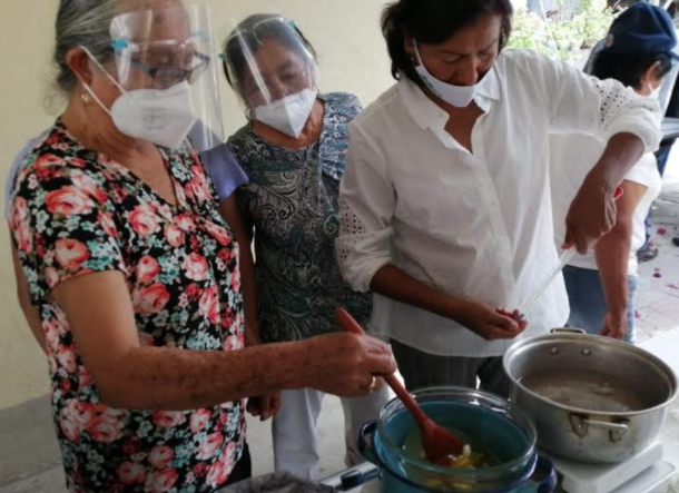 Realizan cremas y jabones con agaves en la Reserva de la Biosfera de Tehuacán