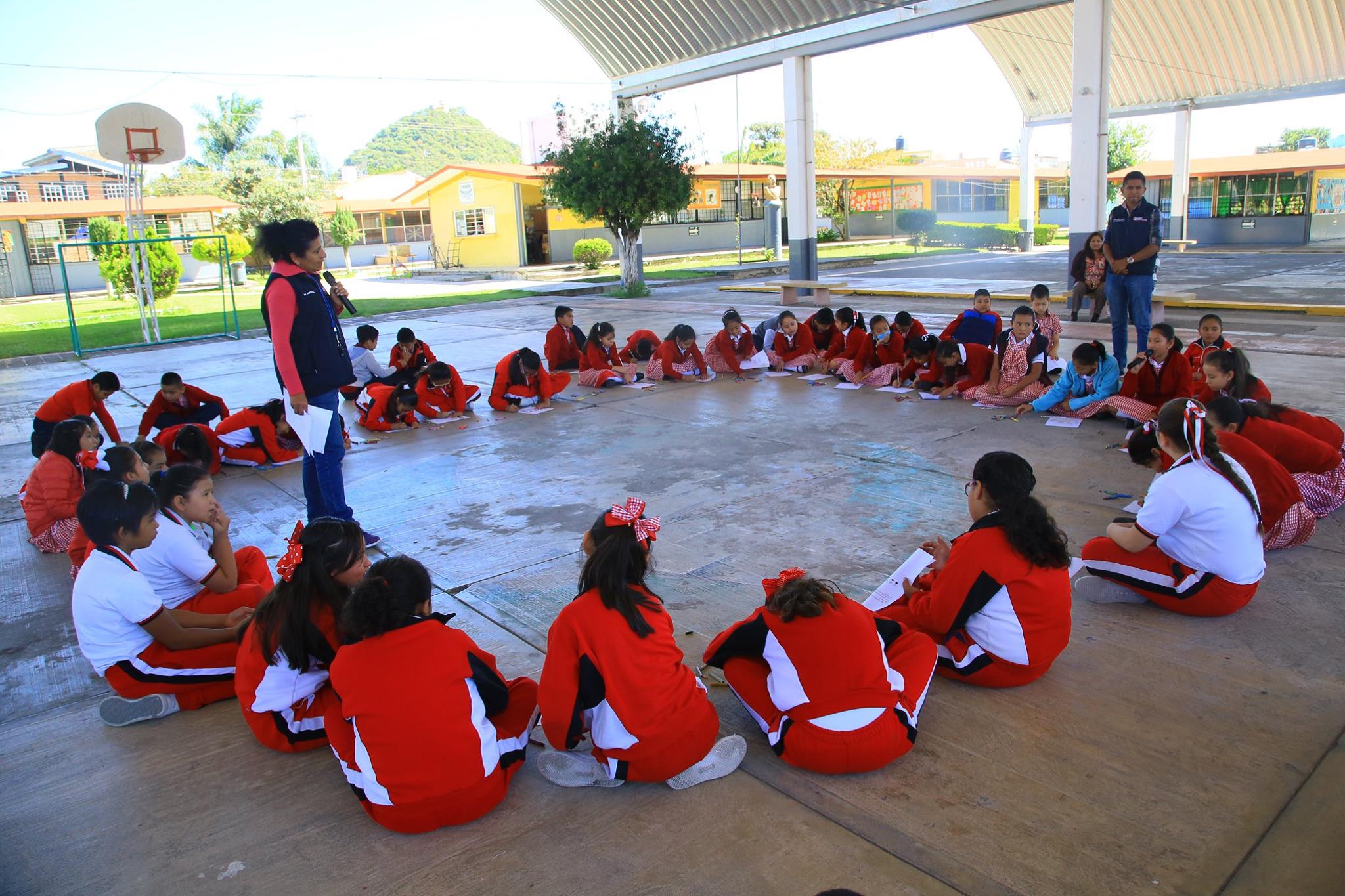 Llevan ayuda psicológica a escuelas de Atlixco tras terremoto