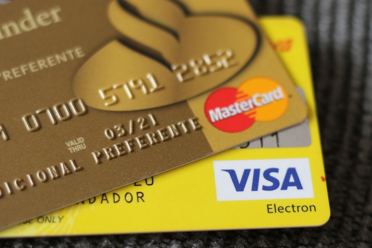 Abre Cofece investigación por pagos a meses en tarjetas de crédito