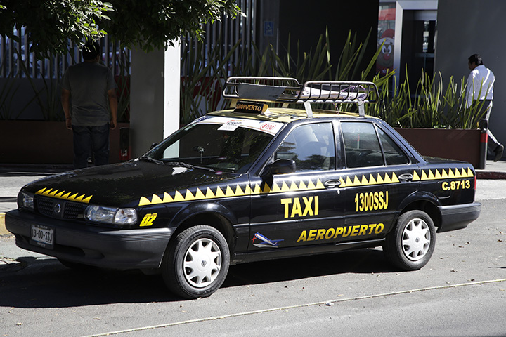 Llega nueva opción de Taxis a Puebla; ofrecerán tarifas fijas