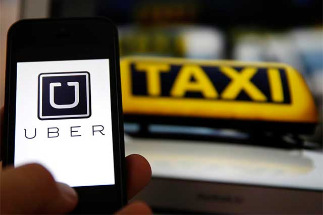 Reprueban taxistas de Atlixco operación de Uber en el municipio