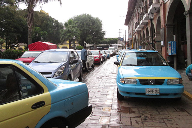 Aplican reingenieria vial en calles de Huauchinango