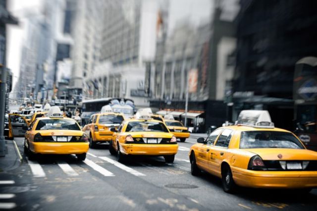 Taxi embiste a peatones en pleno 25 de diciembre en Nueva York