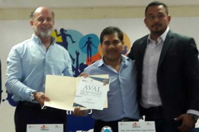 Presenta Tecamachalco maratón que se realizará en agosto