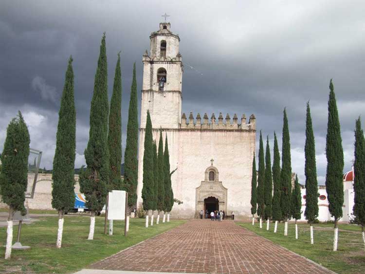 Sincretismo religioso del convento franciscano de Tecamachalco