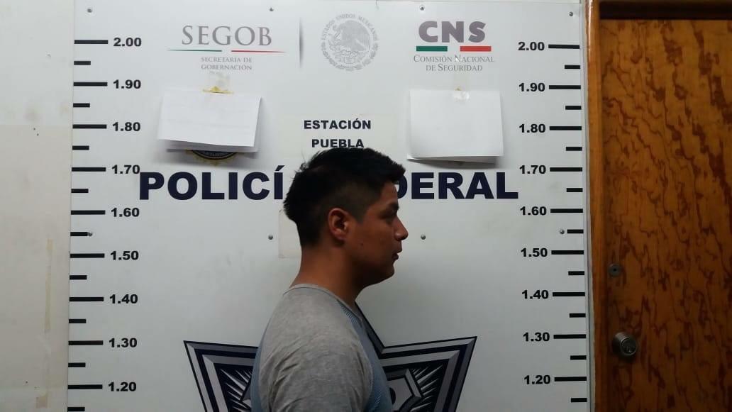 Detienen a 4 sujetos armados en la federal a Tehuacán