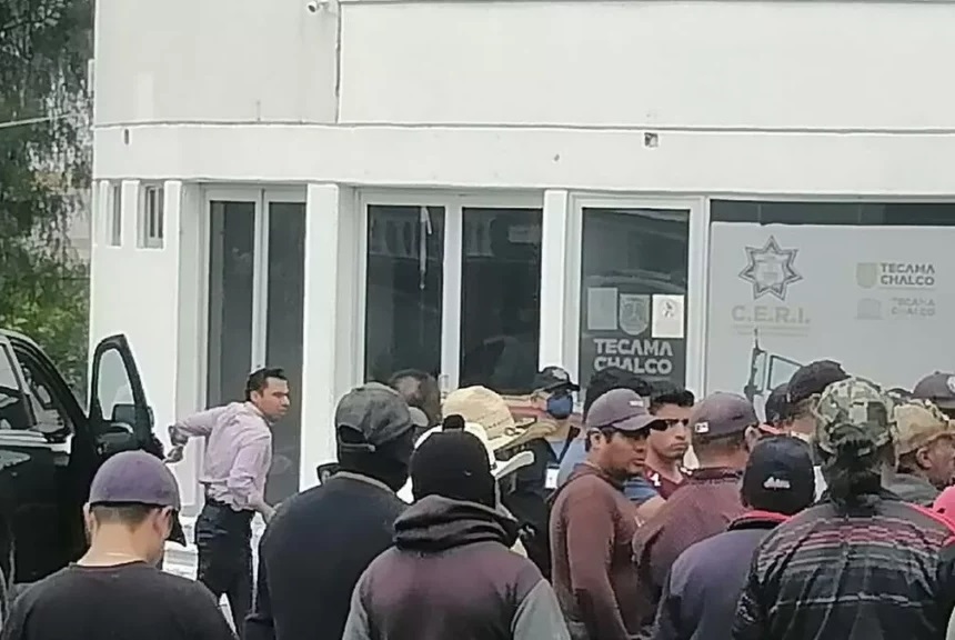 Agricultores exigen a Ignacio Mier frenar asaltos y extorsiones en Tecamachalco