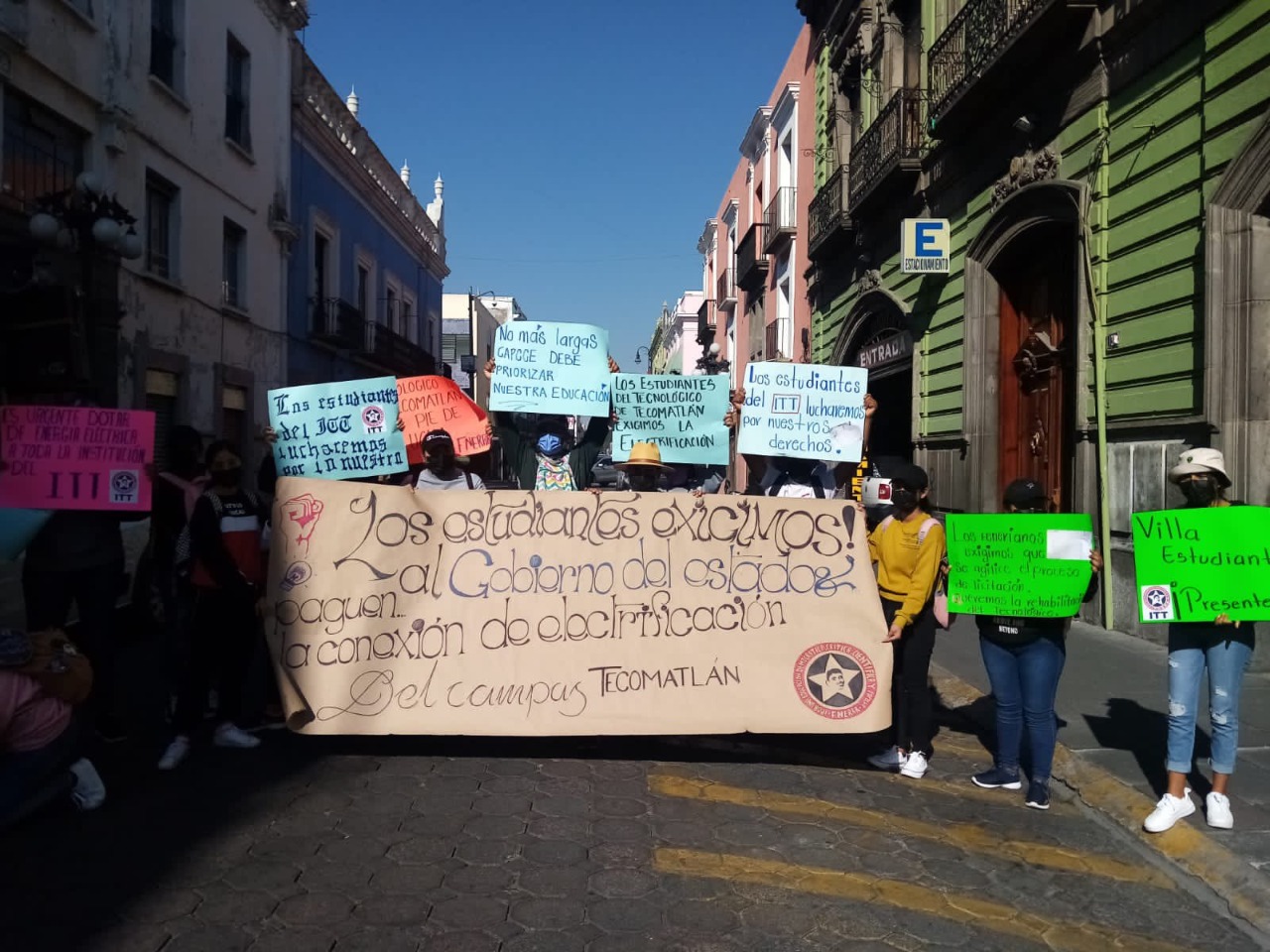 Promete Congreso solución a jóvenes de Tecomatlán