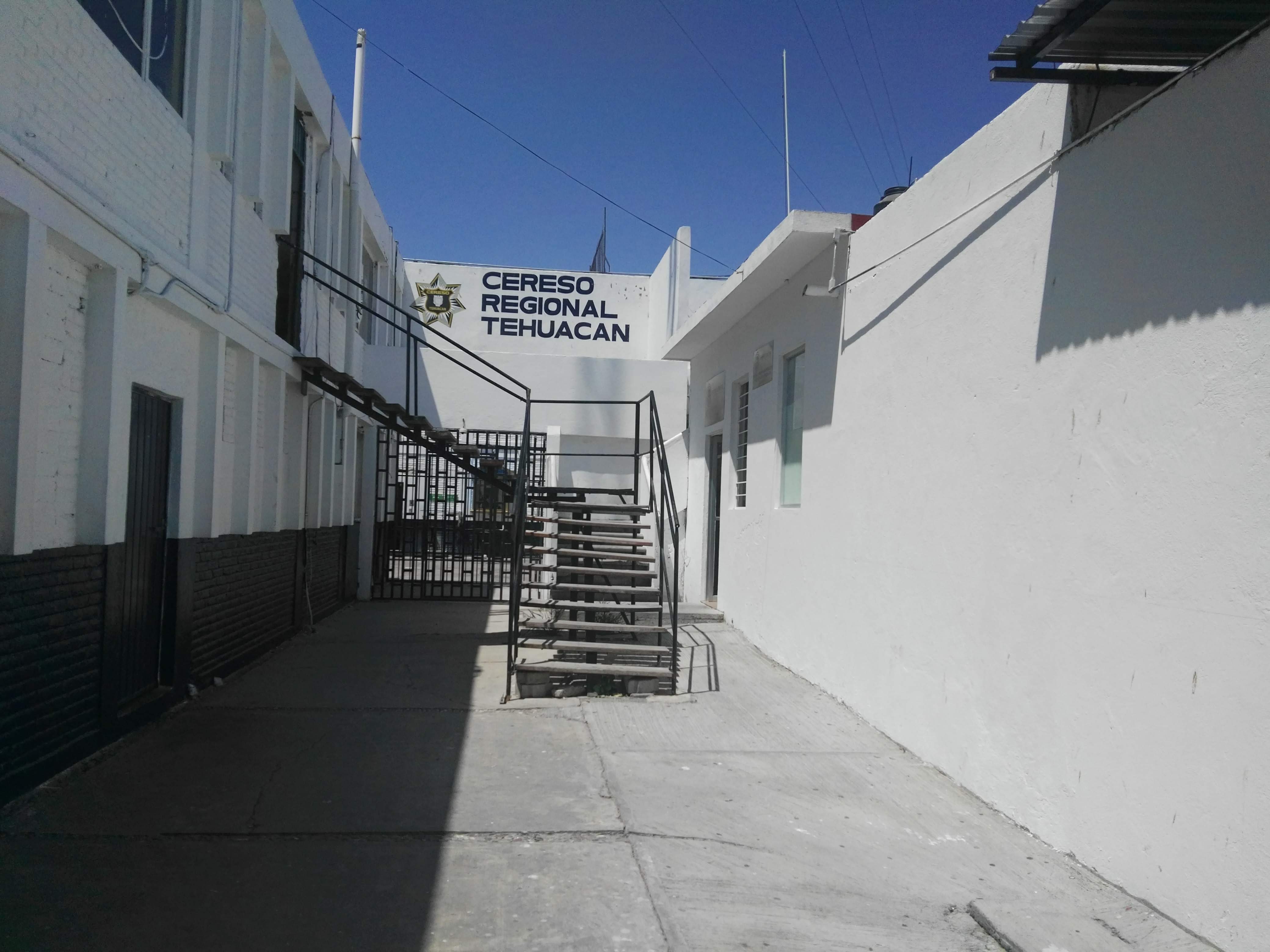 Descartan casos de coronavirus en el penal de Tehuacán