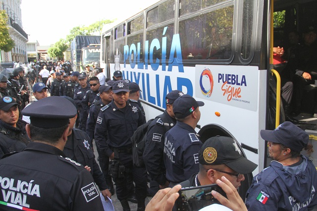 Logran libertad otros dos policías de Tehuacán