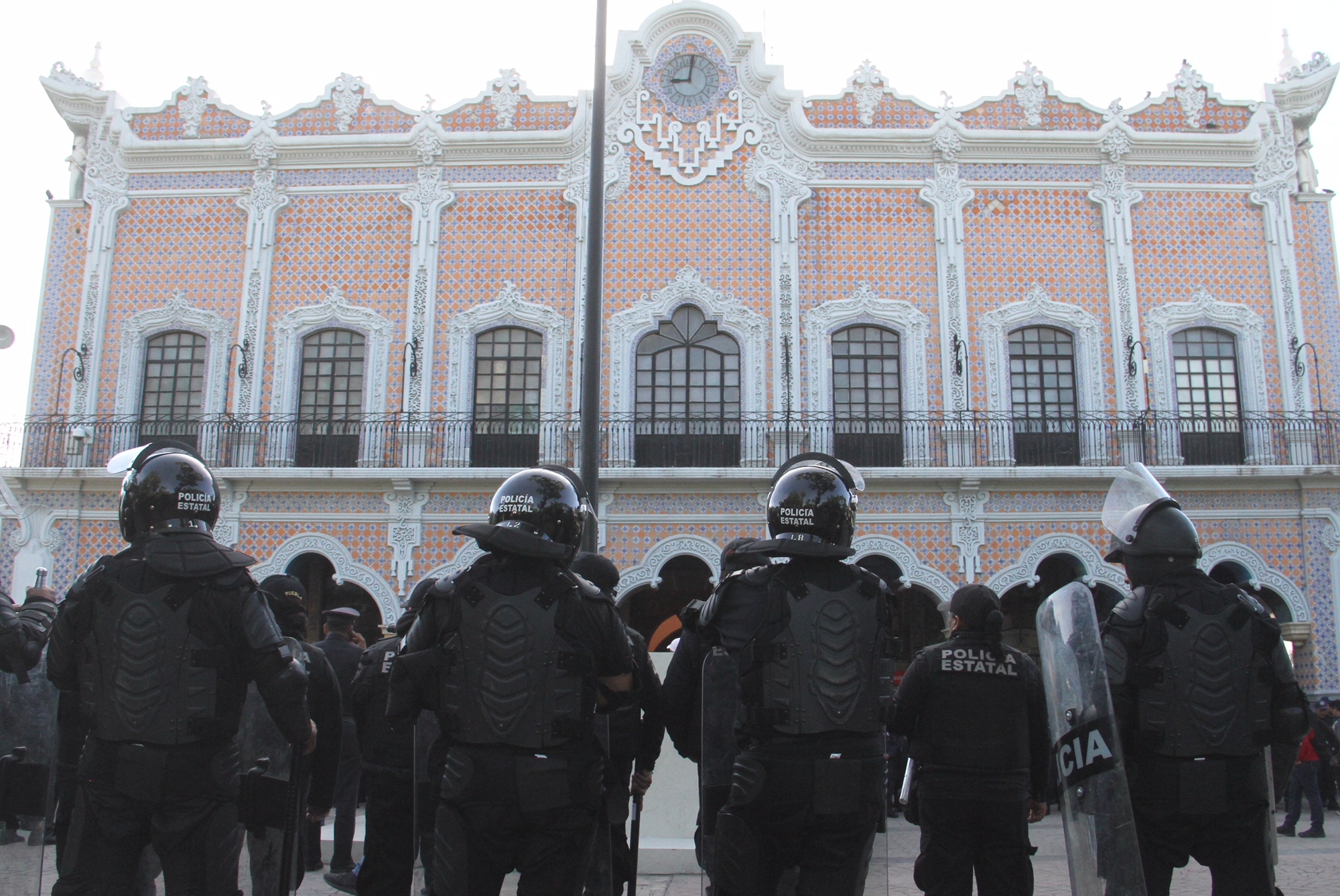 Proceso contra policías detenidos sigue: Fiscal