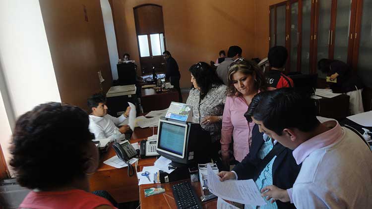 Burócratas emplazan a huelga al ayuntamiento de Tehuacán