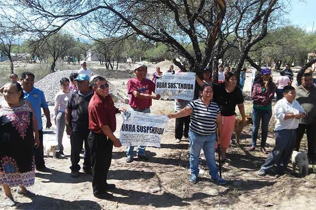 Impiden en Tehuacán construcción de casas en predio para parque