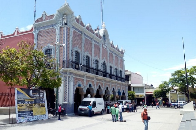 Sindicato de Tehuacán pide revocación de mandato de alcaldesa