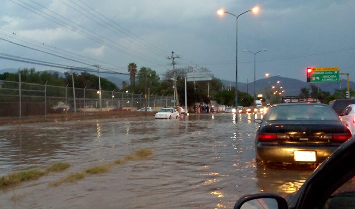 Resultan 131 personas afectadas tras tromba en Tehuacán