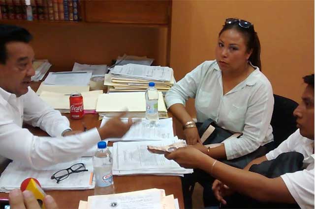 Reciben 20 mil pesos familiares de mujer atropellada por policía municipal