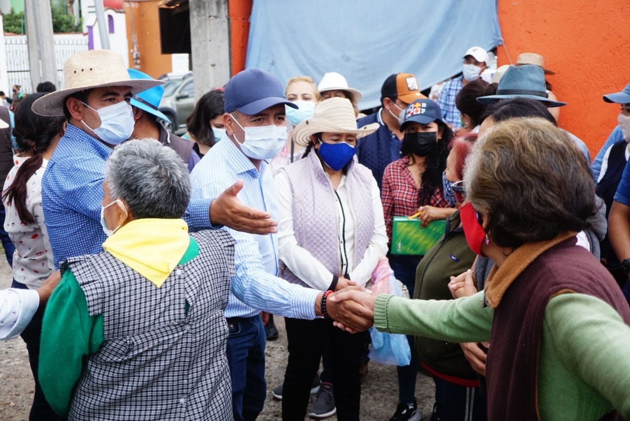 Recorre Mundo Tlatehui calles de Tonantzintla en Cholula