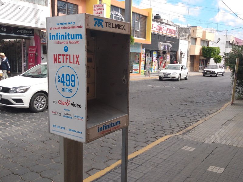 Retiran casetas telefónicas en Tehuacán por obsoletas