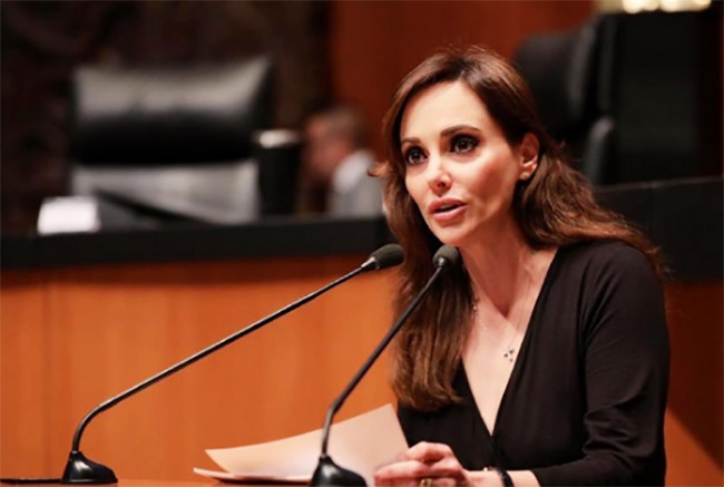 Denuncia Lilly Téllez venganza miserable en su contra