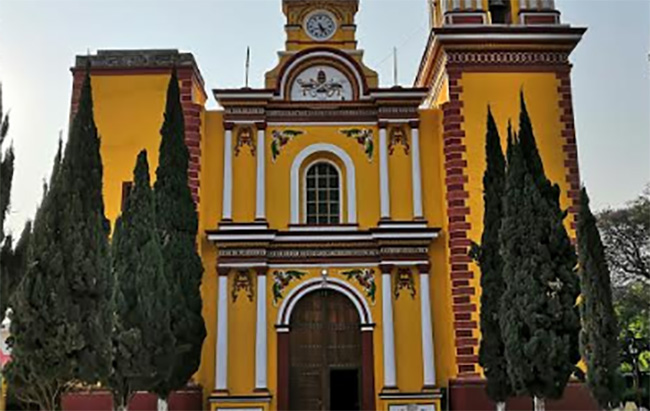 Cierran iglesia de Chapulco tras daños por el sismo