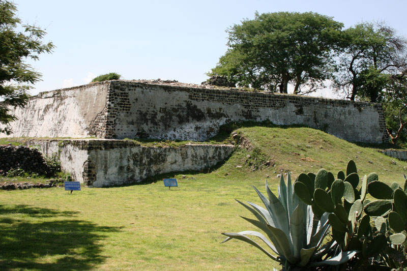 Rescatan el ex convento y la zona arqueológica de Tepapayeca, Puebla
