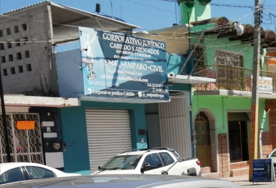 Comando armado rafaguea local en Tepeaca