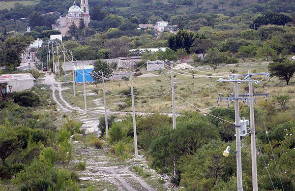 Aterrizaje forzoso de avioneta causa alarma en Tepexi