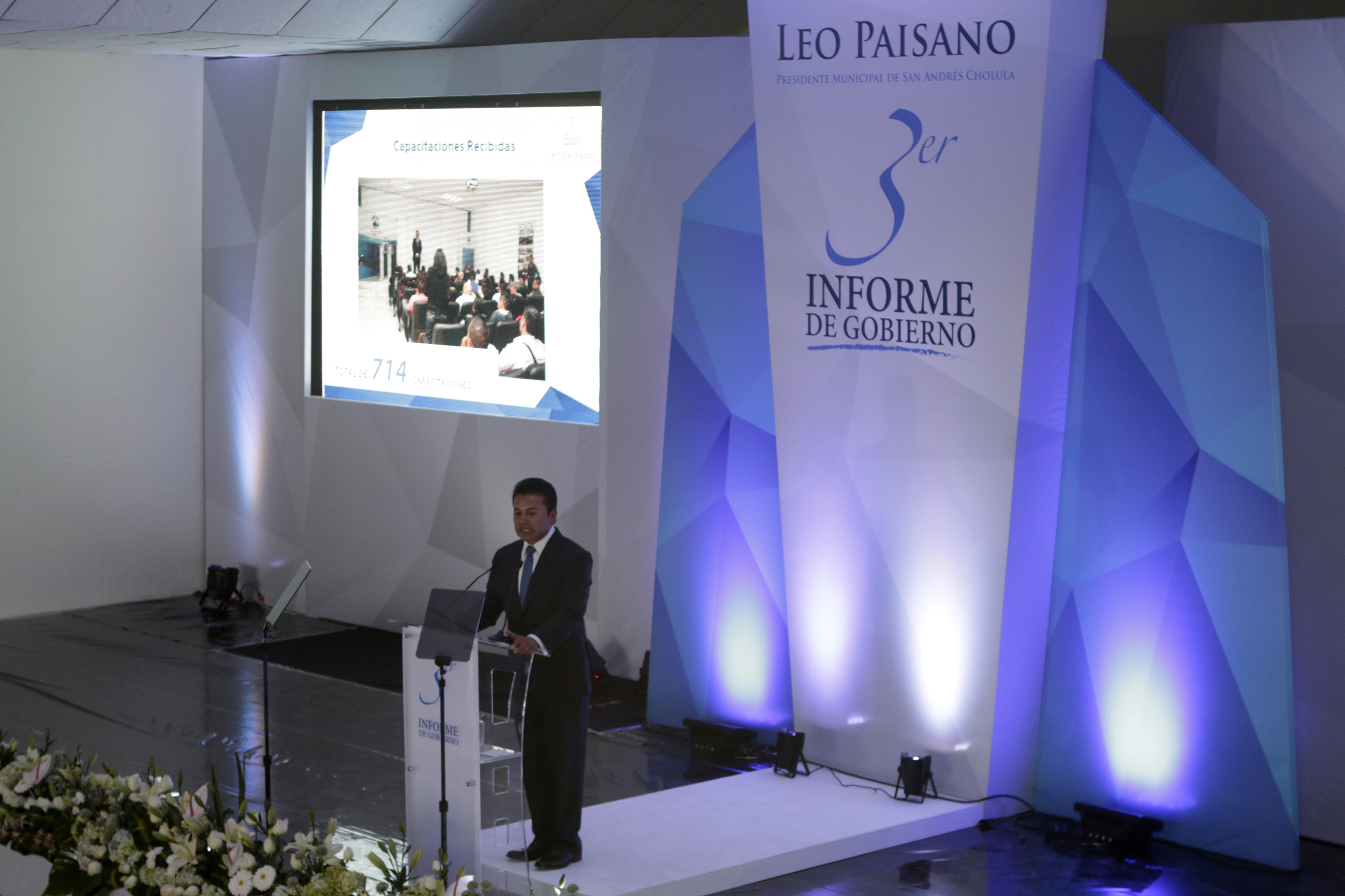 Durante Informe, destaca Leoncio Paisano realización de obra pública