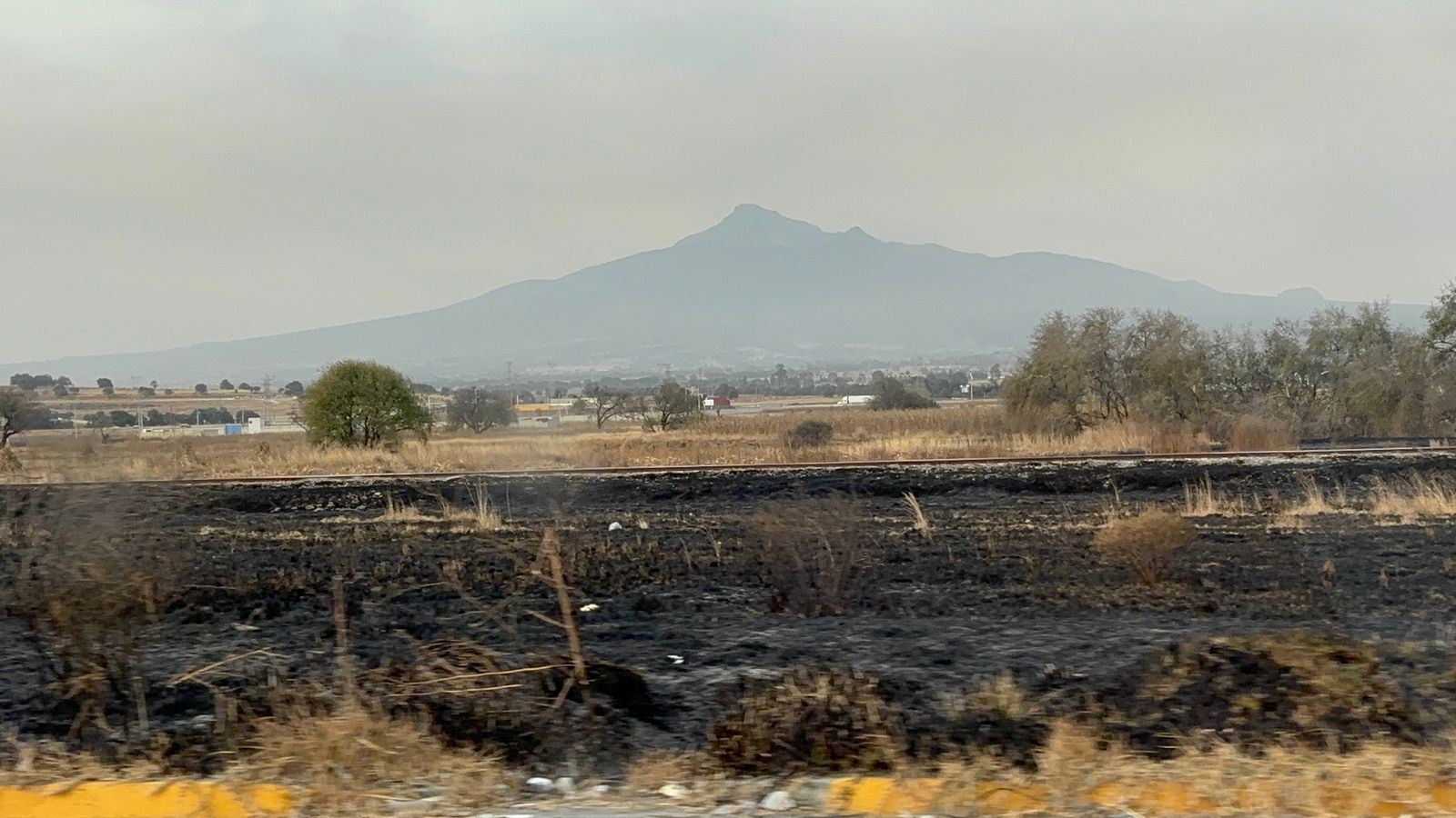 Prolifera quema de pastizales en dos municipios de Puebla