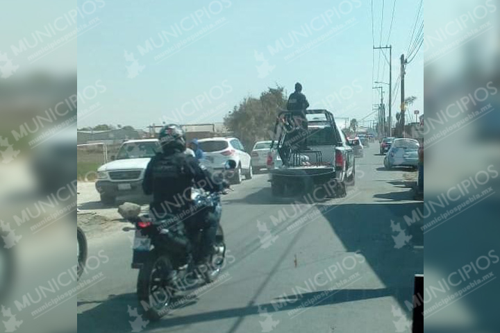 Policía municipal y Federal busca pipa robada en Texmelucan