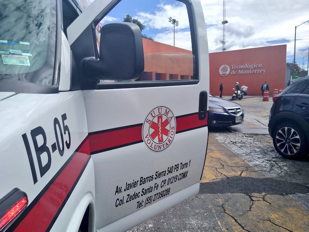 Balean a cuentahabiente en el interior del Tec de Monterrey