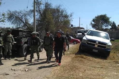Durante investigación en Tlahuapan retienen a policías ministeriales